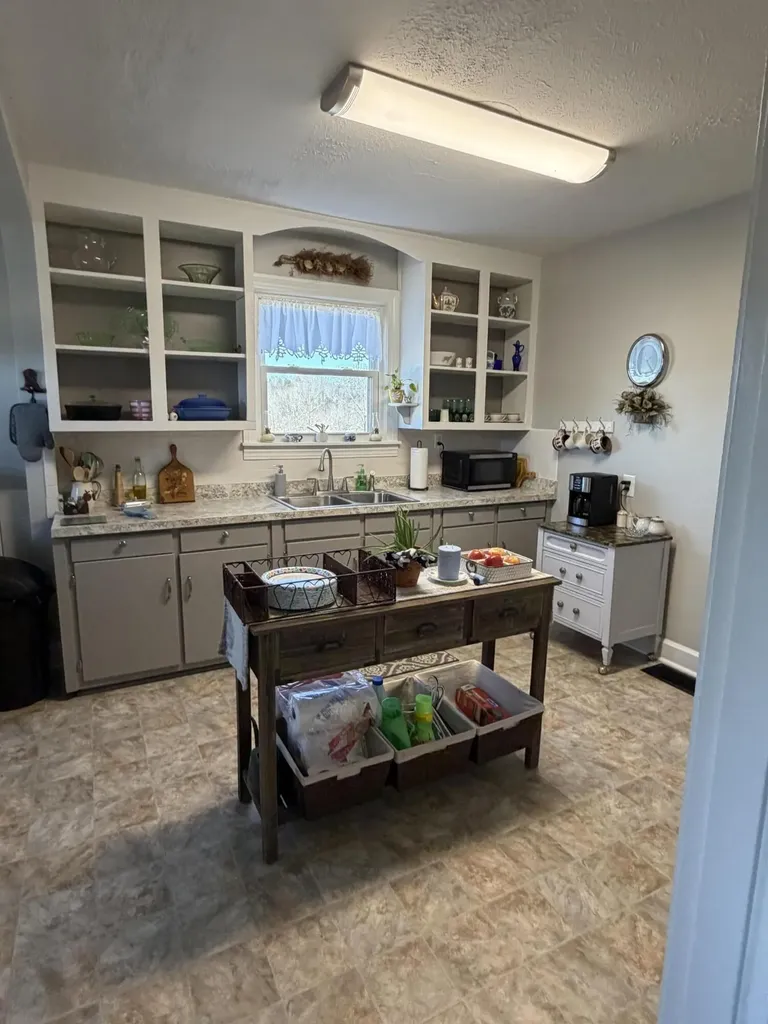 1188 Fairview Road Lawrenceburg KY 40342