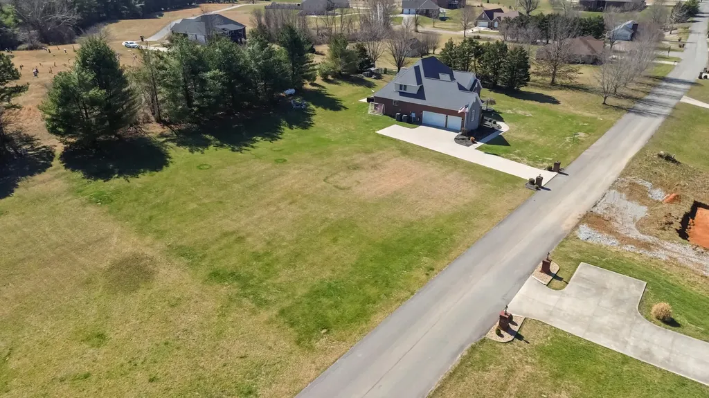 231 Colson Drive Bronston KY 42518