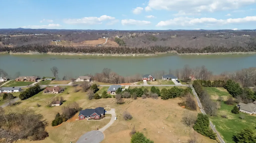 231 Colson Drive Bronston KY 42518