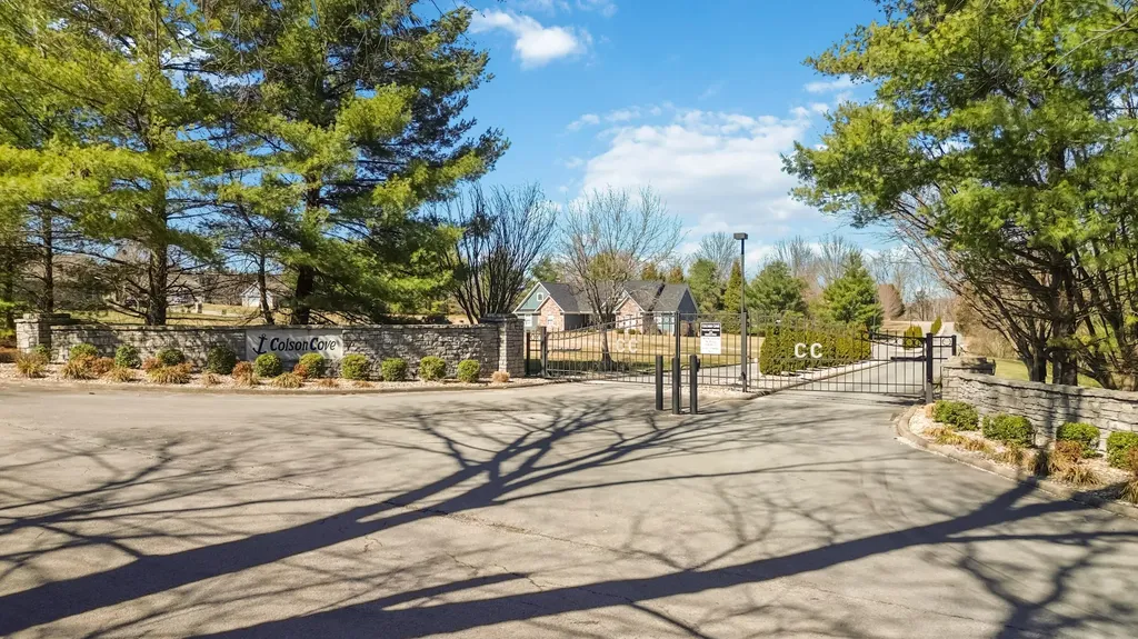 231 Colson Drive Bronston KY 42518