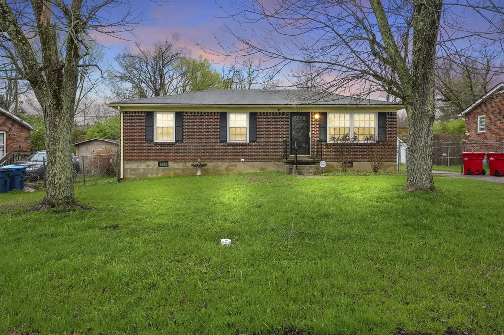 114 Edgewood Drive Frankfort KY 40601