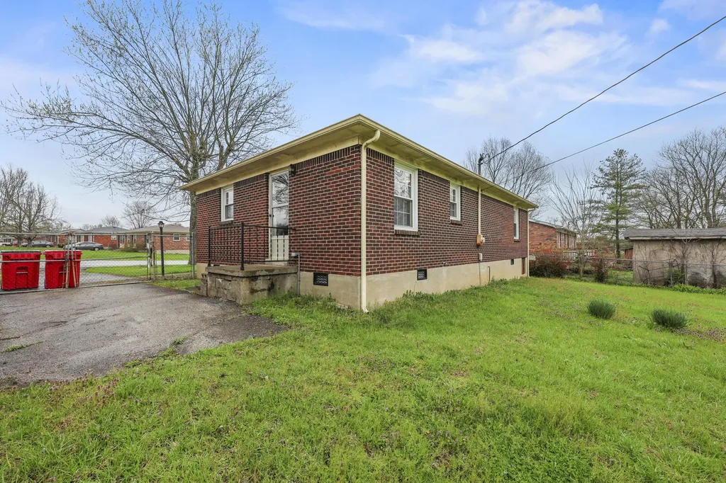 114 Edgewood Drive Frankfort KY 40601