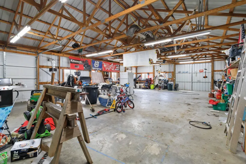1466 Webb Ridge Road Russell Springs KY 42642