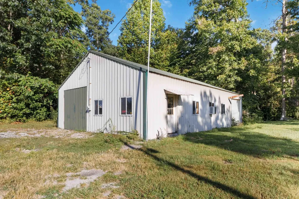 1466 Webb Ridge Road Russell Springs KY 42642