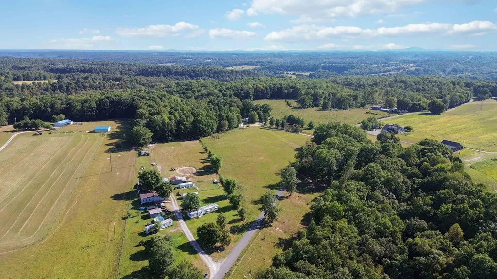 1466 Webb Ridge Road Russell Springs KY 42642