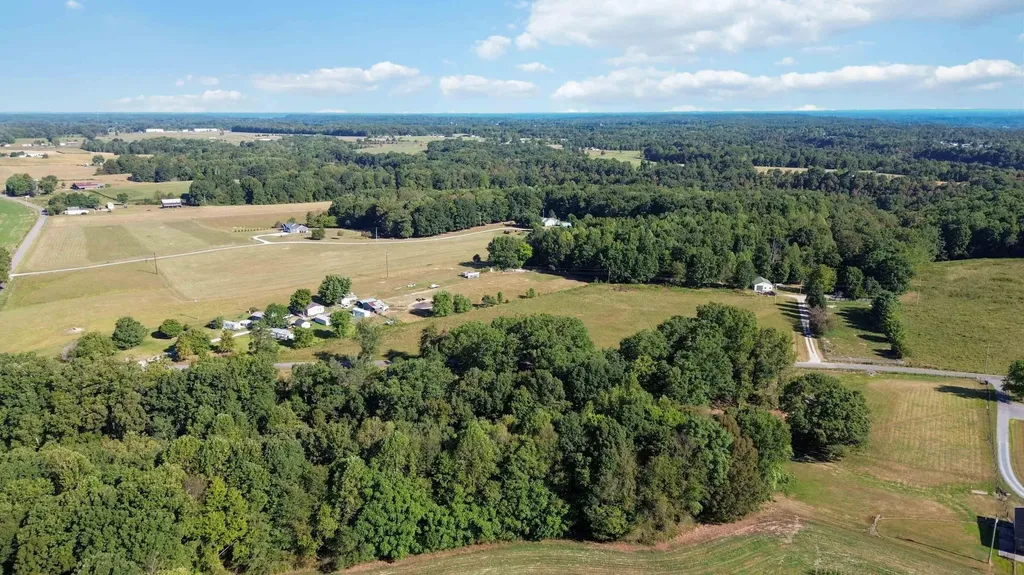 1466 Webb Ridge Road Russell Springs KY 42642