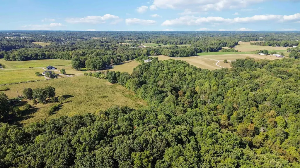 1466 Webb Ridge Road Russell Springs KY 42642