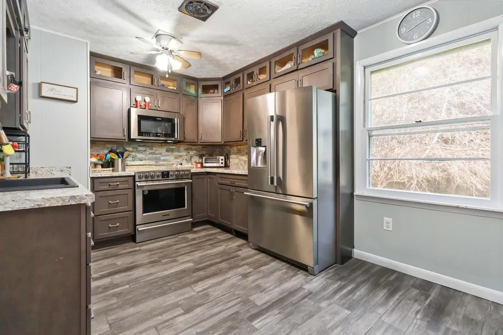 1466 Webb Ridge Road Russell Springs KY 42642