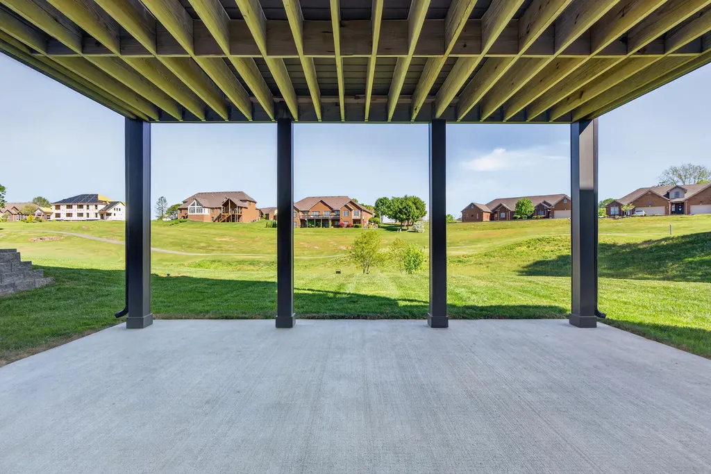 809 Quail Hollow Drive Richmond KY 40475