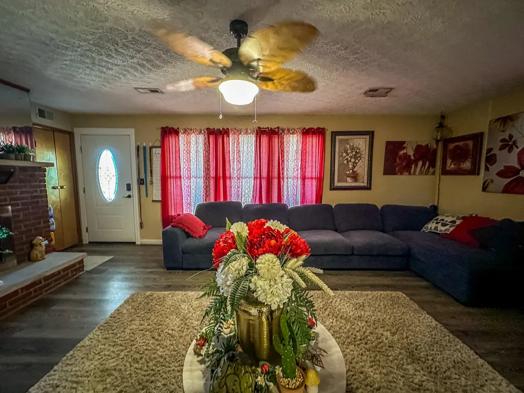 402 Rosedale Avenue London KY 40741
