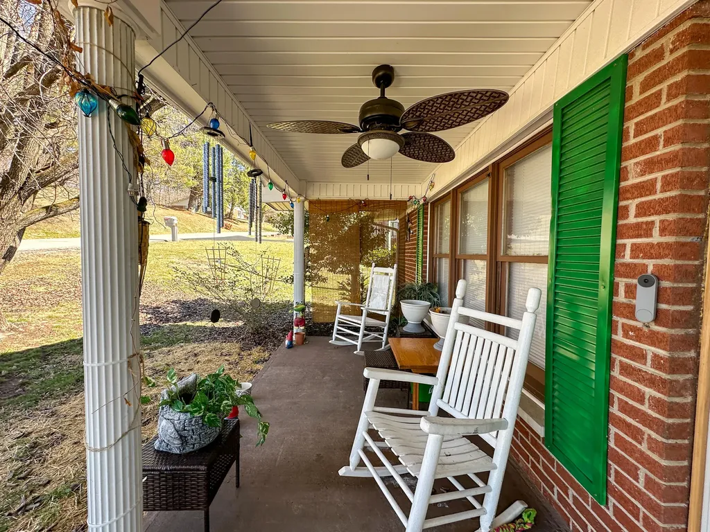 402 Rosedale Avenue London KY 40741