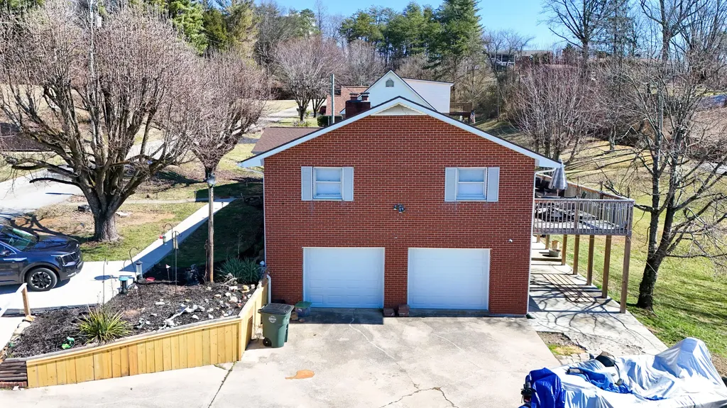 402 Rosedale Avenue London KY 40741