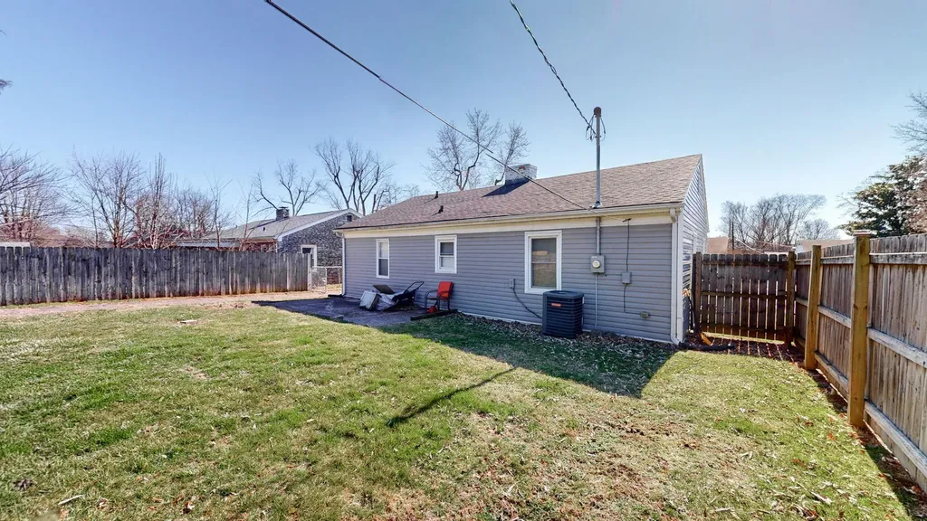 613 Stratford Drive Lexington KY 40503