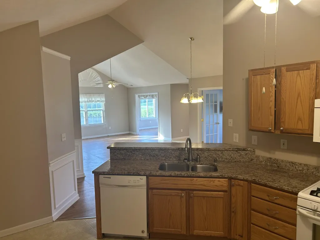 266 Churchill Crossing Nicholasville KY 40356