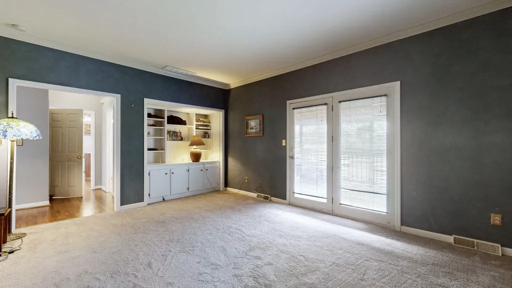 4683 Ironbridge Drive Lexington KY 40515