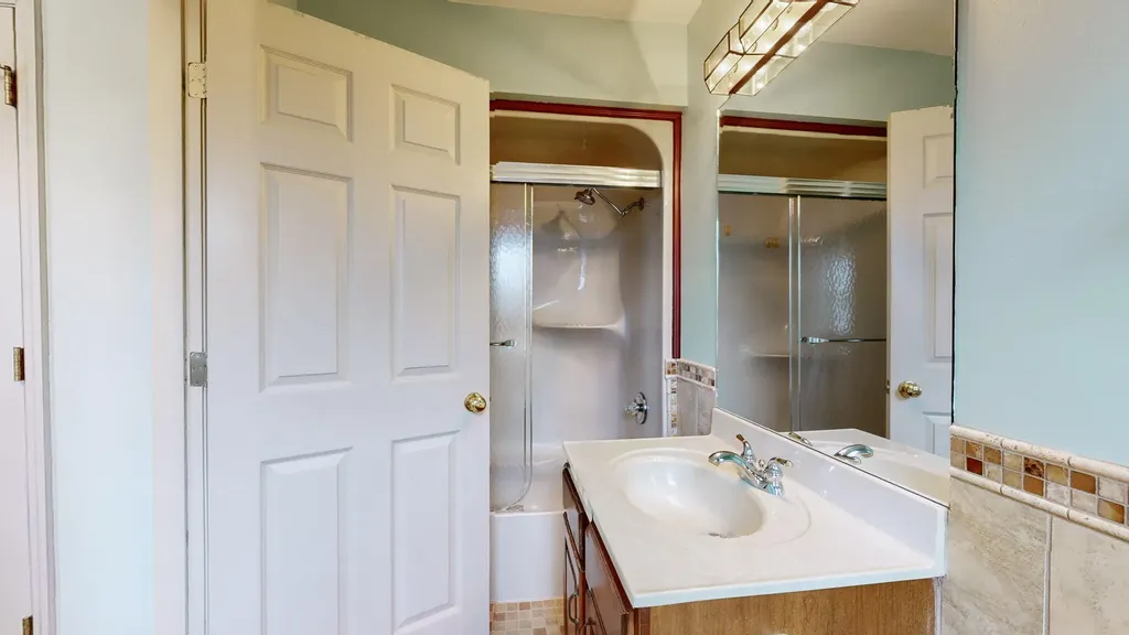 4683 Ironbridge Drive Lexington KY 40515
