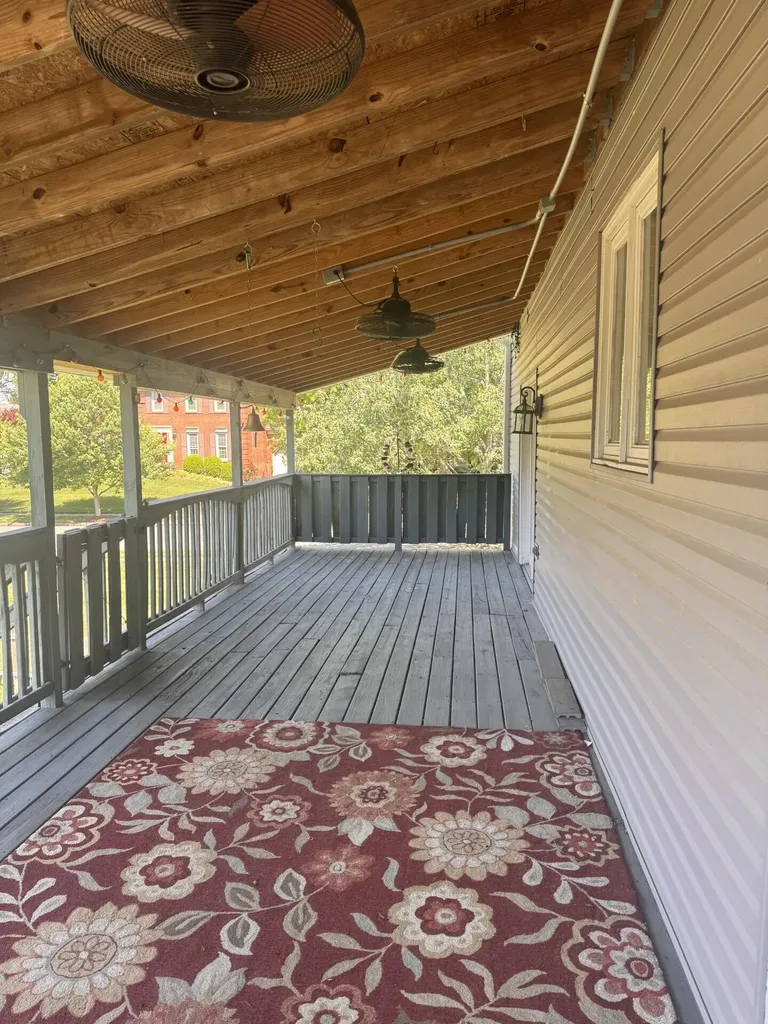 4683 Ironbridge Drive Lexington KY 40515