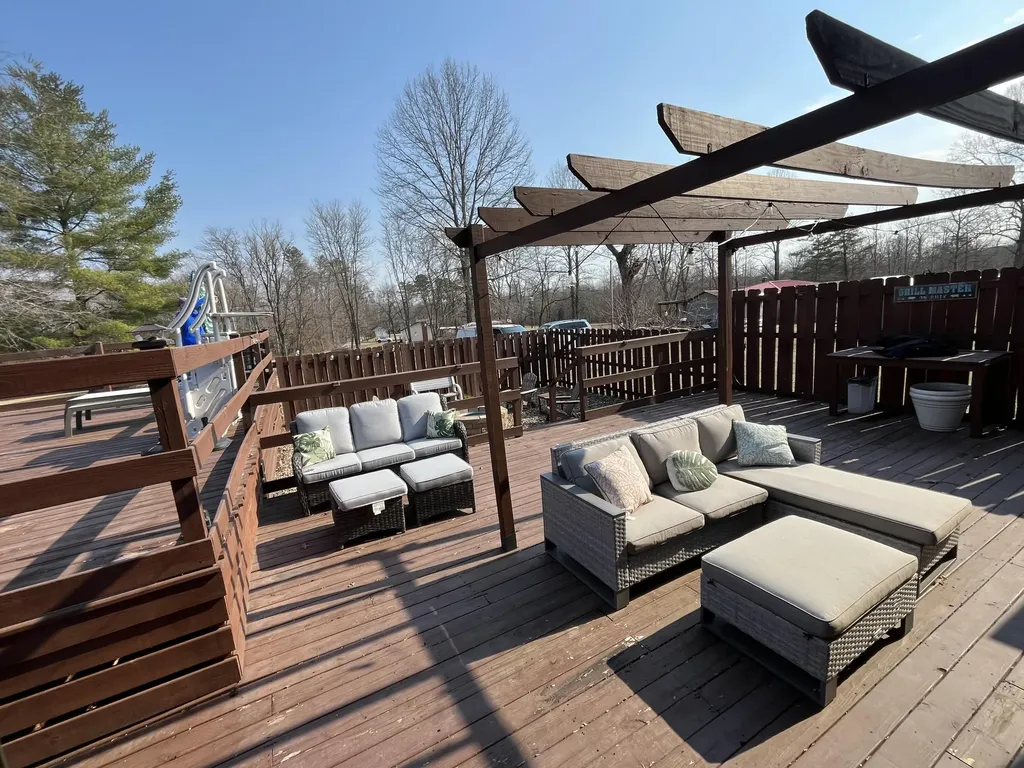 210 Cox Smith Lane Corbin KY 40701