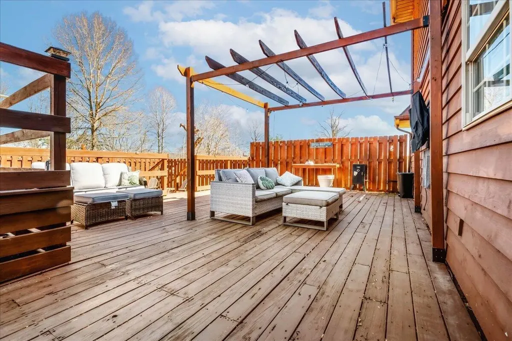 210 Cox Smith Lane Corbin KY 40701