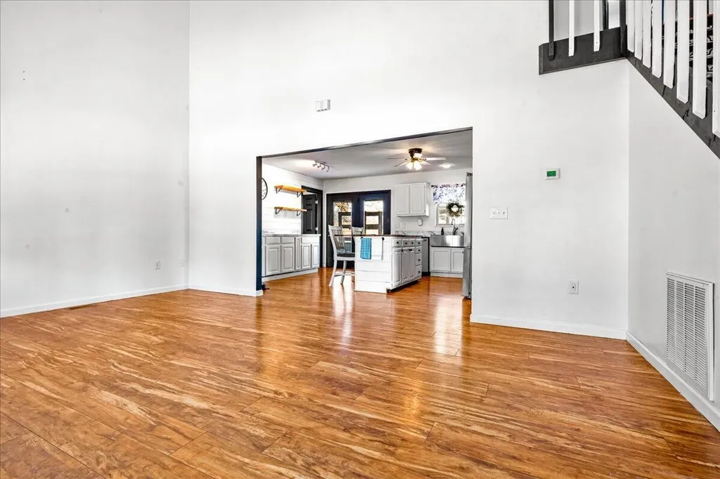 210 Cox Smith Lane Corbin KY 40701