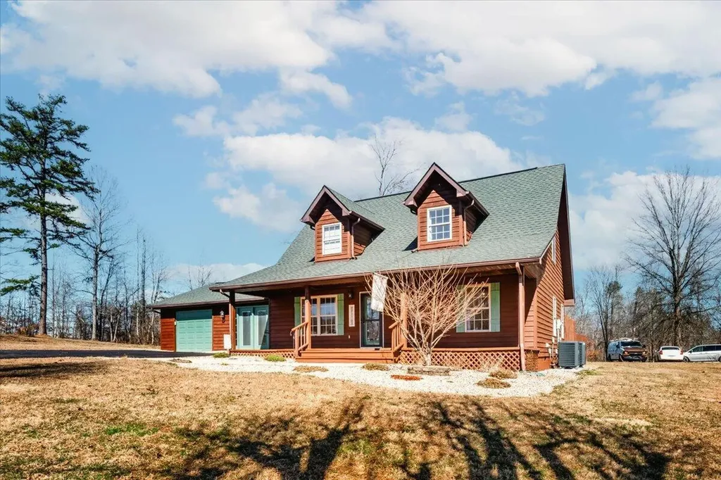 210 Cox Smith Lane Corbin KY 40701