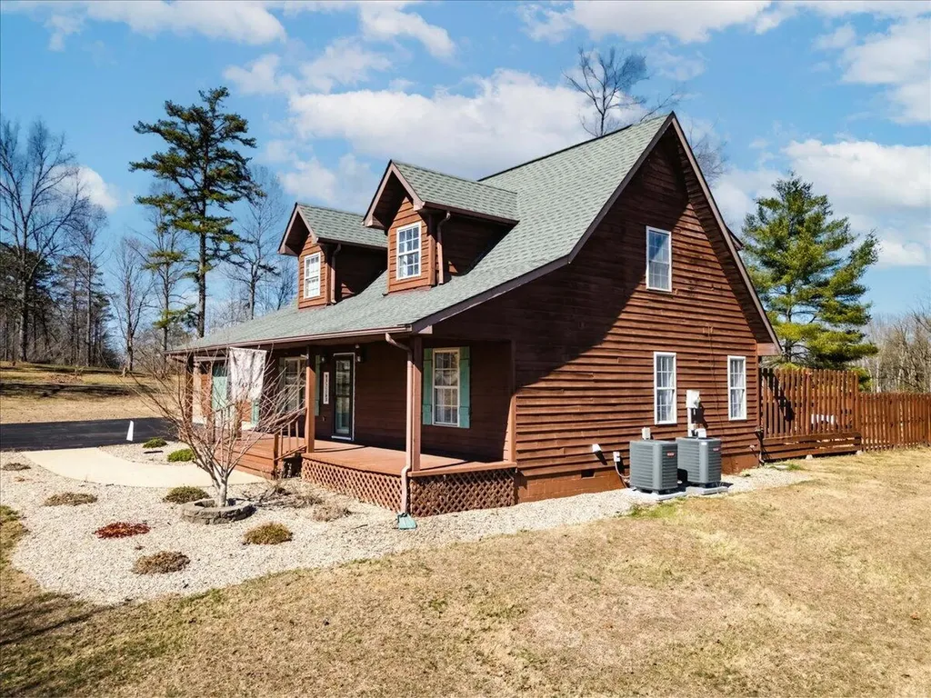 210 Cox Smith Lane Corbin KY 40701