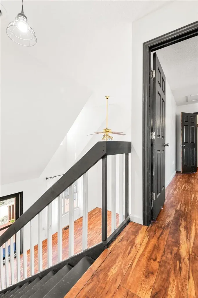 210 Cox Smith Lane Corbin KY 40701
