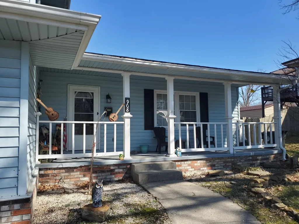 908 Barbourville Street Corbin KY 40701