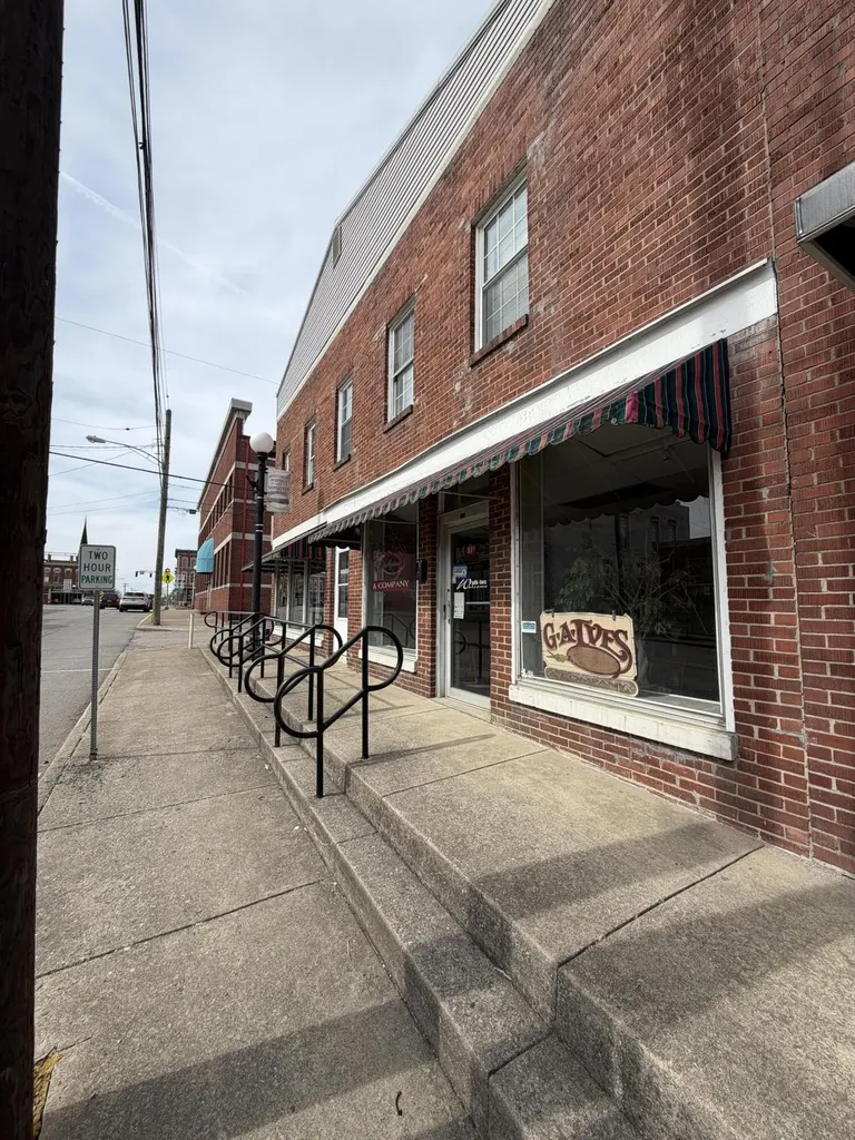 105&107 Richmond Street Lancaster KY 40444