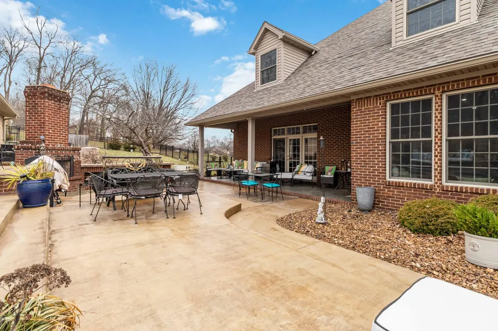 348 Runway Boulevard Somerset KY 42503