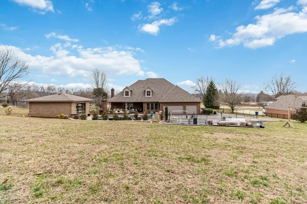 348 Runway Boulevard Somerset KY 42503