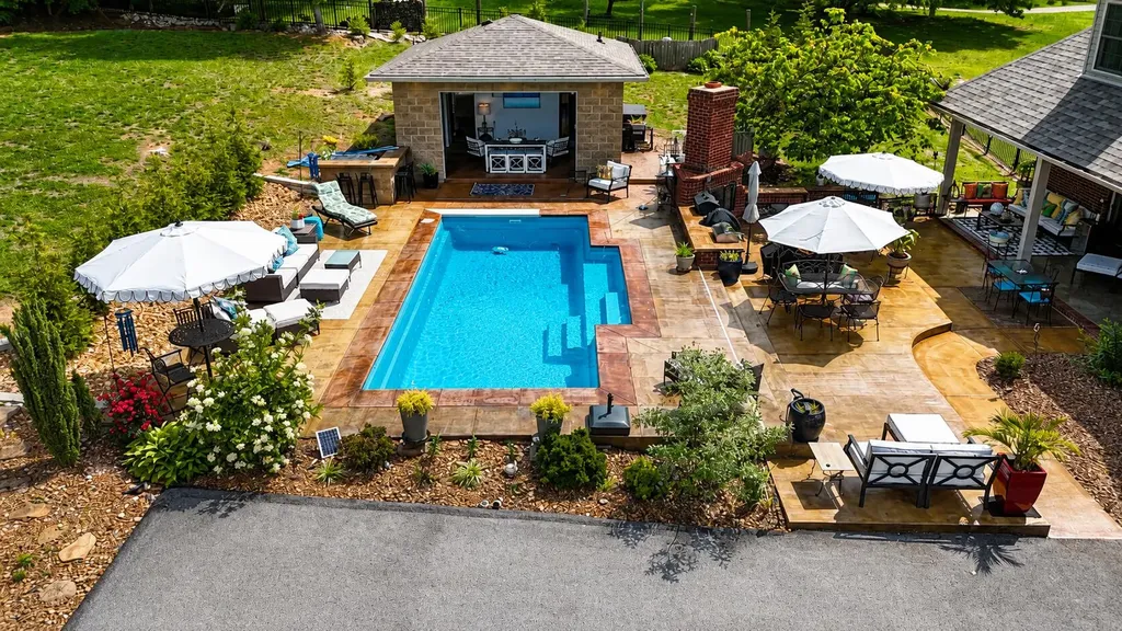 348 Runway Boulevard Somerset KY 42503
