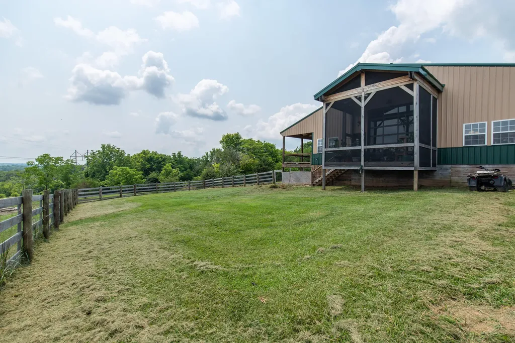 4160 Lexington Road Harrodsburg KY 40330