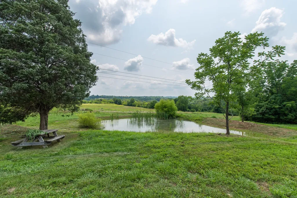 4160 Lexington Road Harrodsburg KY 40330
