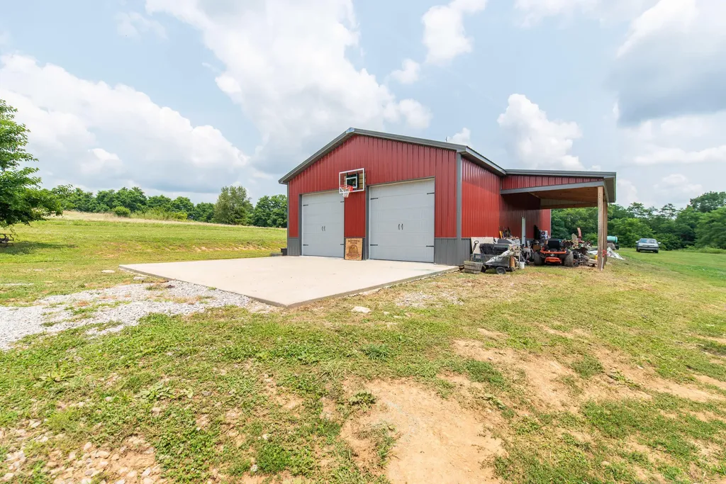 4160 Lexington Road Harrodsburg KY 40330