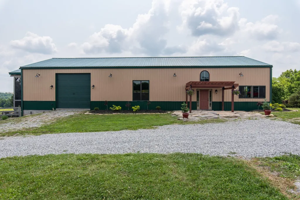 4160 Lexington Road Harrodsburg KY 40330