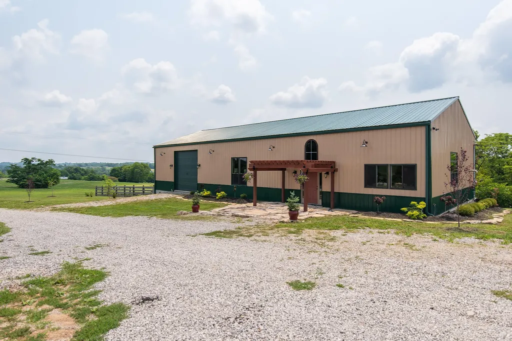4160 Lexington Road Harrodsburg KY 40330