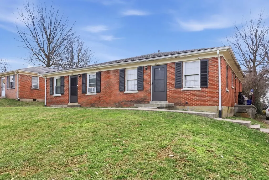 2251/2253 Alexandria Drive Lexington KY 40504