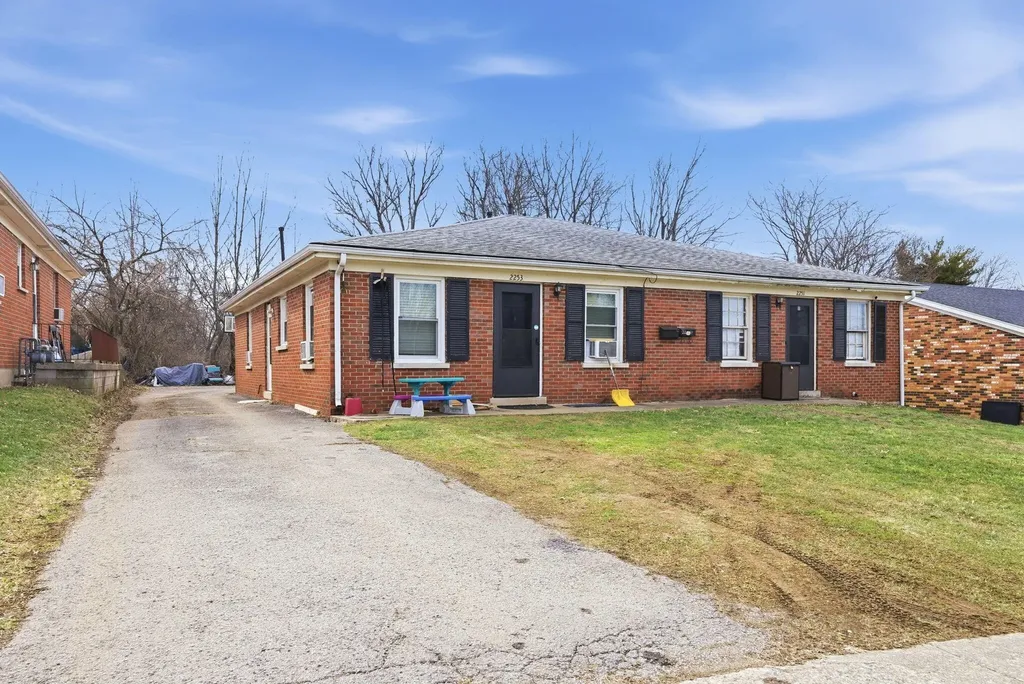 2251/2253 Alexandria Drive Lexington KY 40504