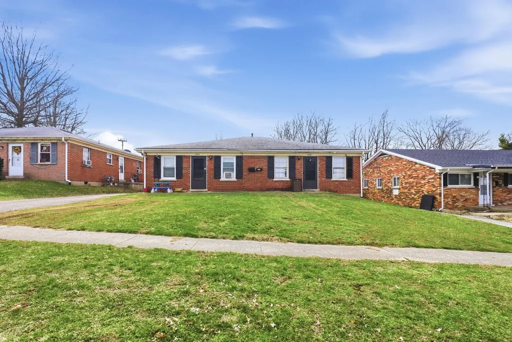 2251/2253 Alexandria Drive Lexington KY 40504