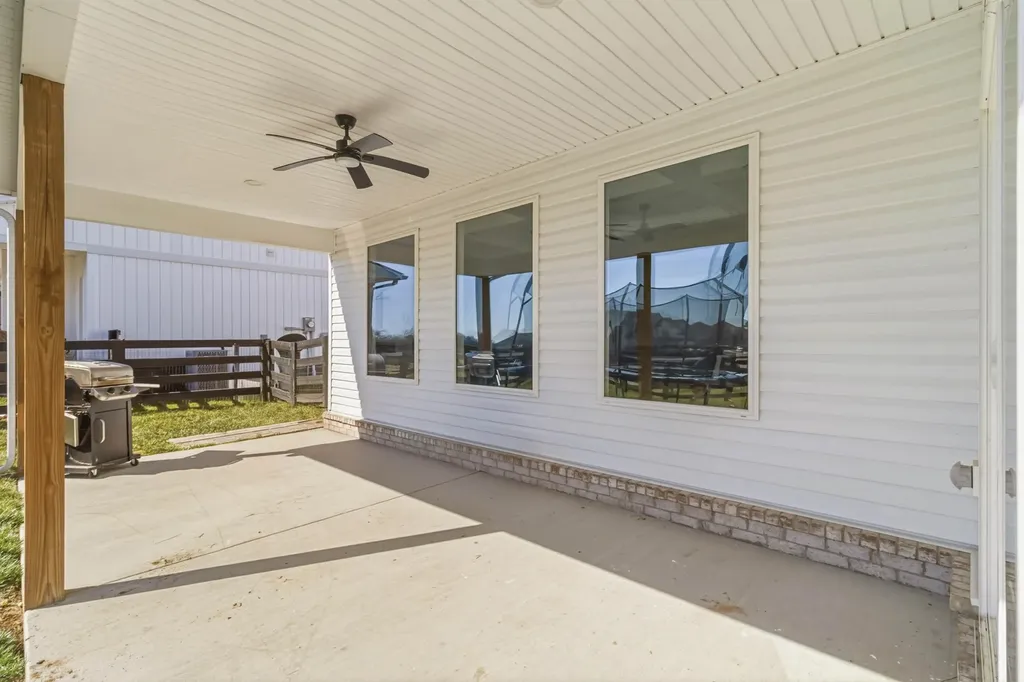 121 Growers Field Drive Nicholasville KY 40356