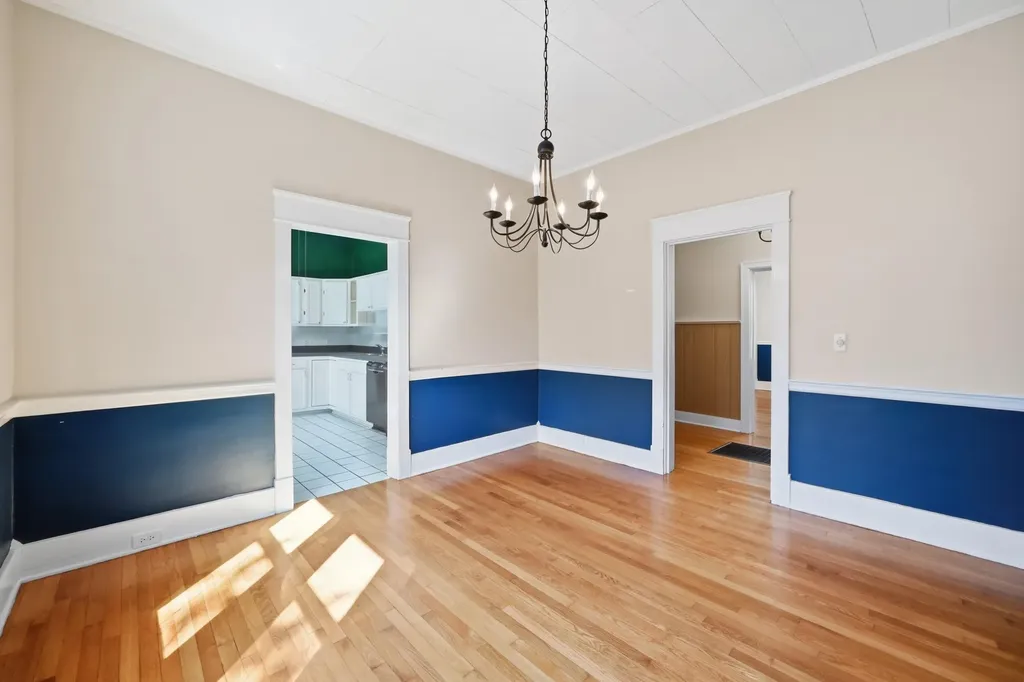 104 S Walnut Street Wilmore KY 40390