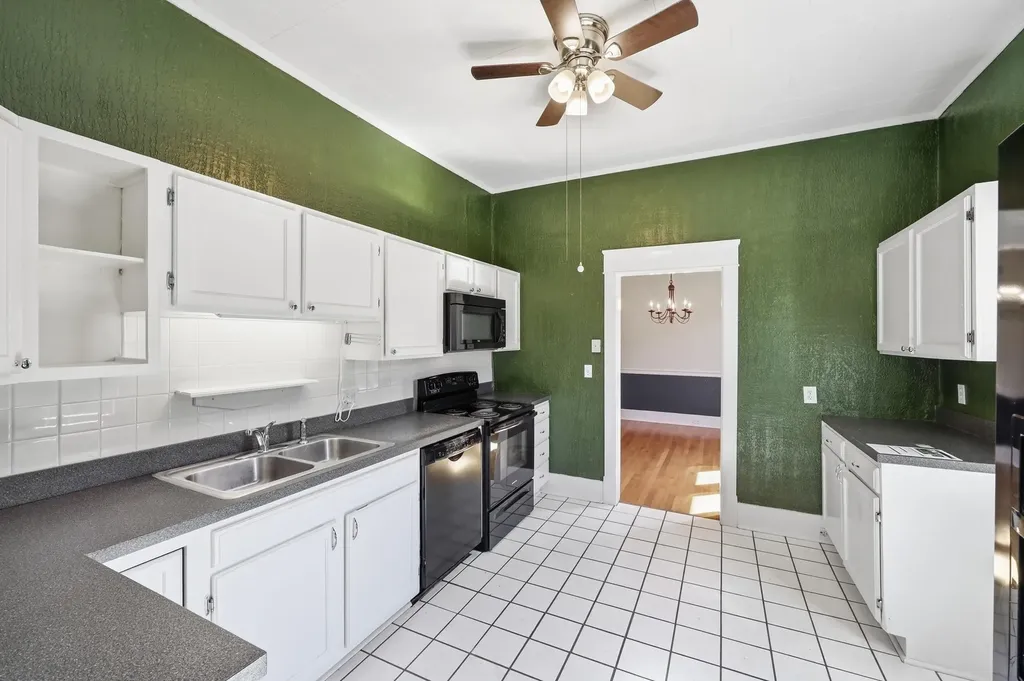 104 S Walnut Street Wilmore KY 40390
