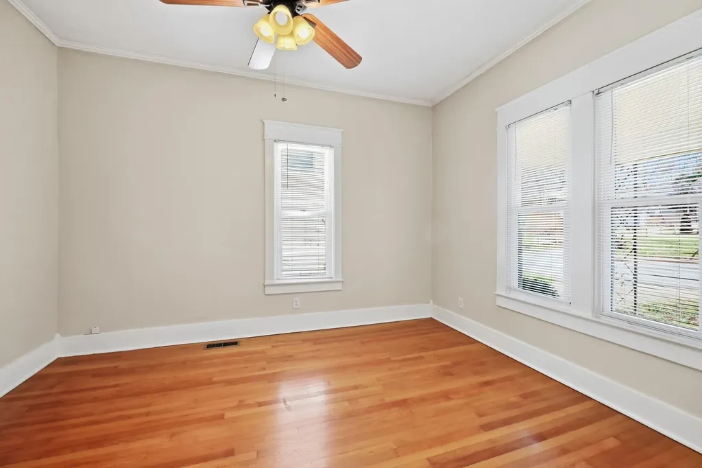104 S Walnut Street Wilmore KY 40390