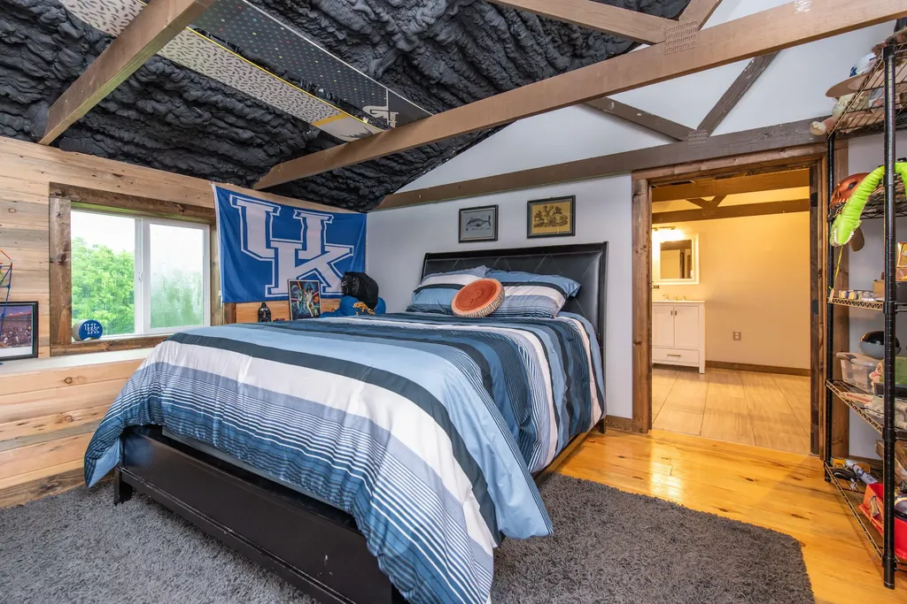 4160 Lexington Road Harrodsburg KY 40330
