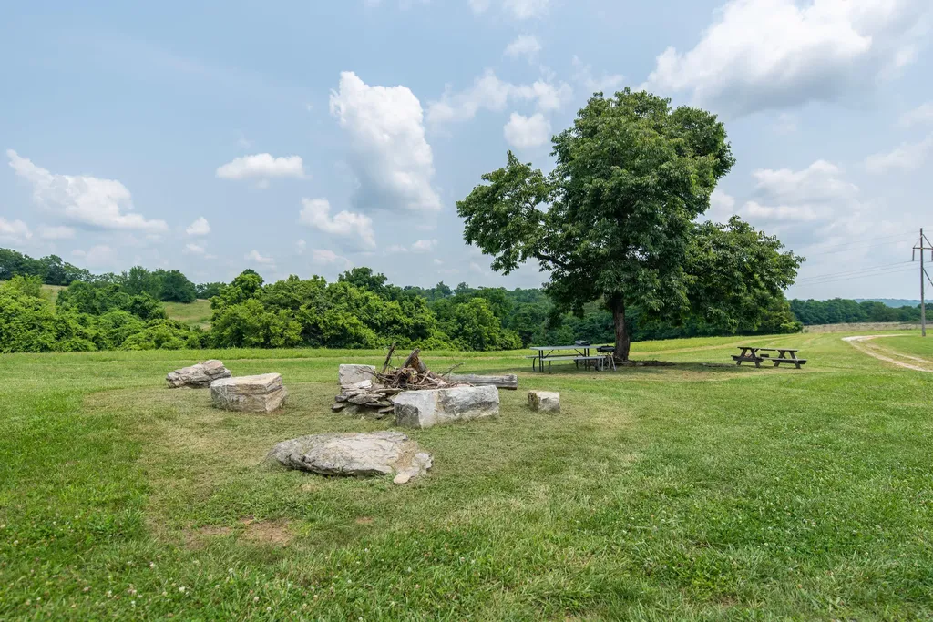 4160 Lexington Road Harrodsburg KY 40330