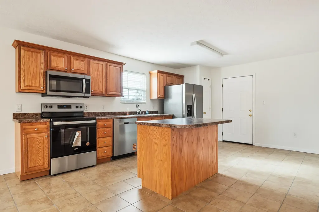 432 Scarlet Oak Drive London KY 40741