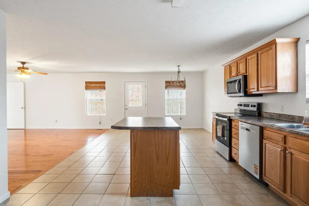 432 Scarlet Oak Drive London KY 40741