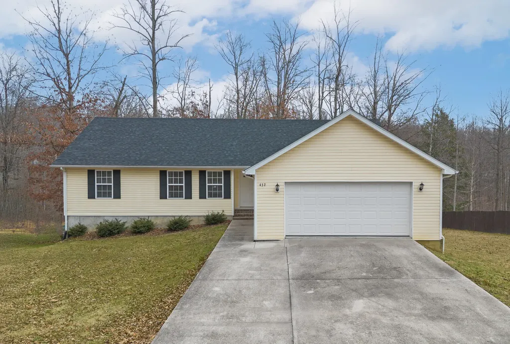 432 Scarlet Oak Drive London KY 40741