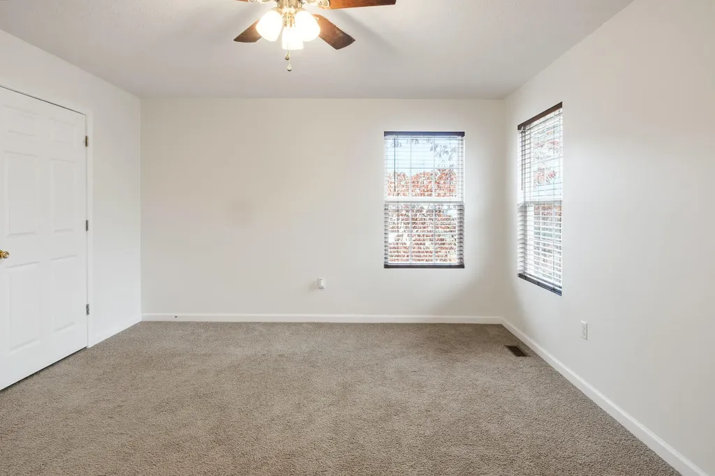 432 Scarlet Oak Drive London KY 40741